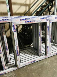 پنجره دوجداره در جردن