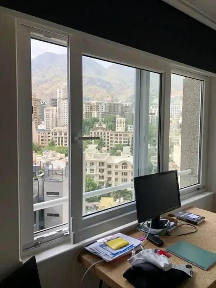 پنجره دوجداره در کاووسیه