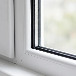 بهترین نوار درزگیر برای پنجره یو پی وی سی کدام است؟